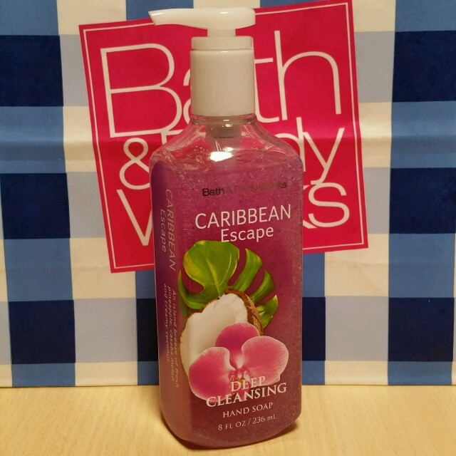 Bath & Body Works(バスアンドボディーワークス)のカリビアンエスケープ 抗菌ハンドソープ その他のその他(その他)の商品写真