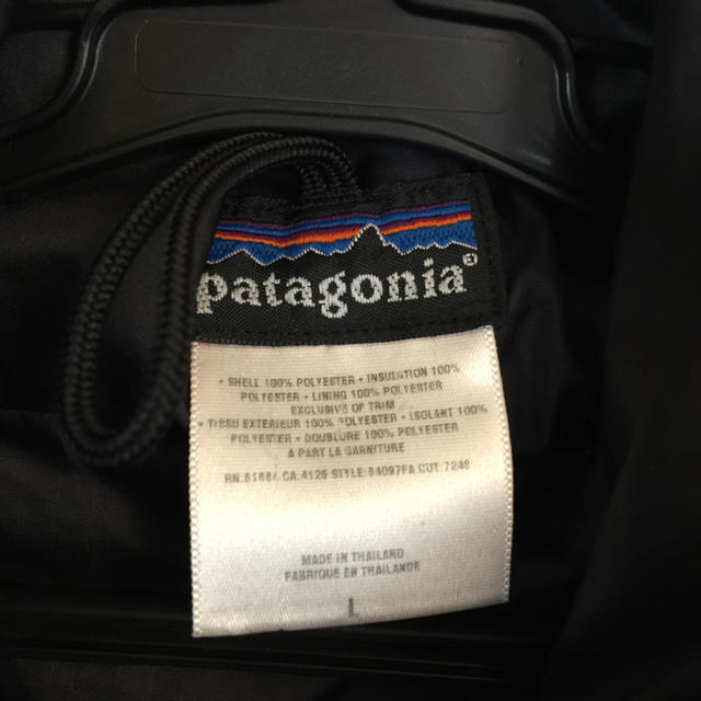 patagonia(パタゴニア)のパタゴニア  ダスパーカ  黒  キズあり メンズのジャケット/アウター(ダウンジャケット)の商品写真