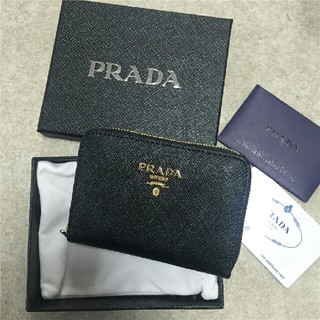 PRADA - Prada 財布 の通販｜ラクマ