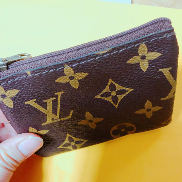 LOUIS VUITTON(ルイヴィトン)のkchanさま専用 ルイヴィトン ミニ小銭入れ メンズのファッション小物(コインケース/小銭入れ)の商品写真