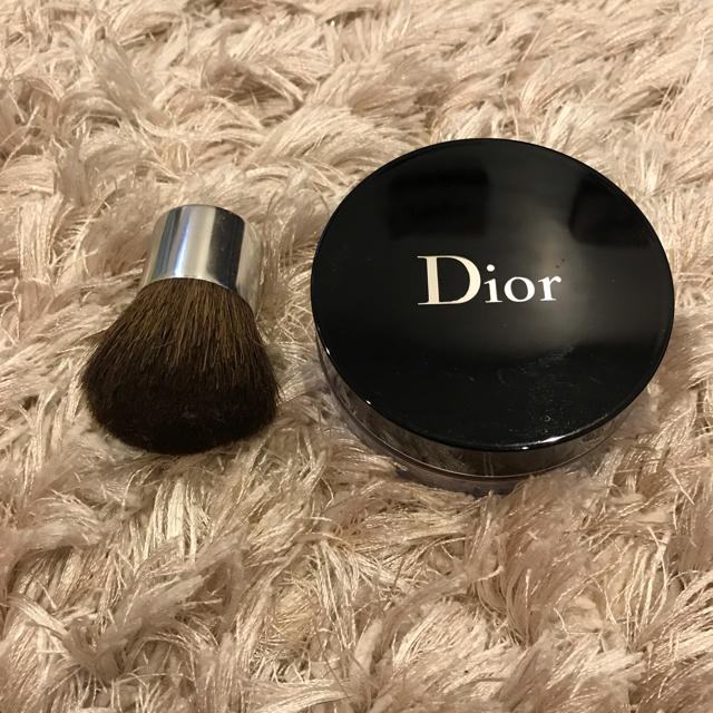 Dior(ディオール)のDior フェイスパウダー コスメ/美容のベースメイク/化粧品(フェイスパウダー)の商品写真