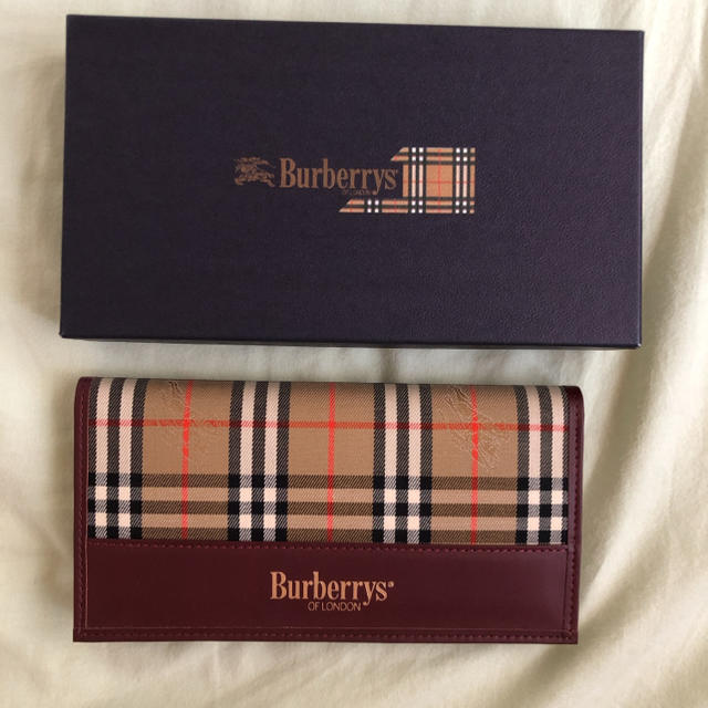 BURBERRY(バーバリー)の『新品』バーバリー 手帳 レディースのファッション小物(その他)の商品写真