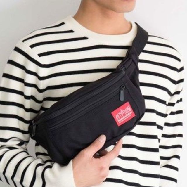 Manhattan Portage(マンハッタンポーテージ)の新品 マンハッタンポーテージ ボディバッグ ショルダー バッグ ナイロン 黒 鞄 レディースのバッグ(ボディバッグ/ウエストポーチ)の商品写真