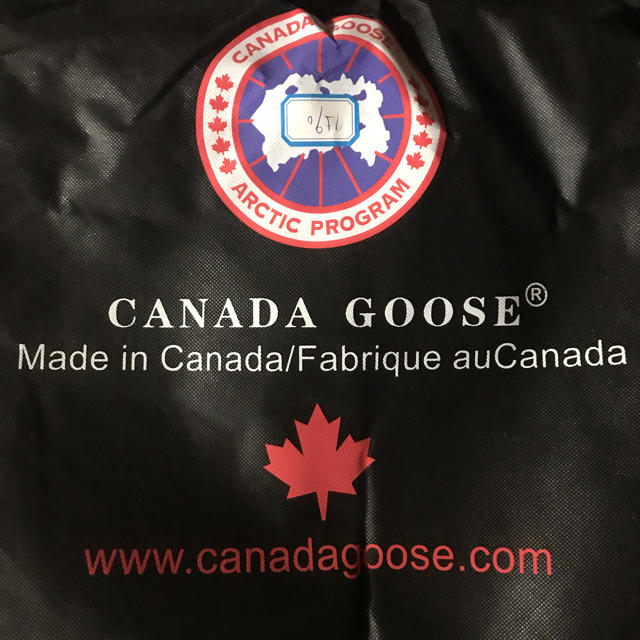 CANADA GOOSE(カナダグース)のカナダグース メンズのジャケット/アウター(ダウンジャケット)の商品写真