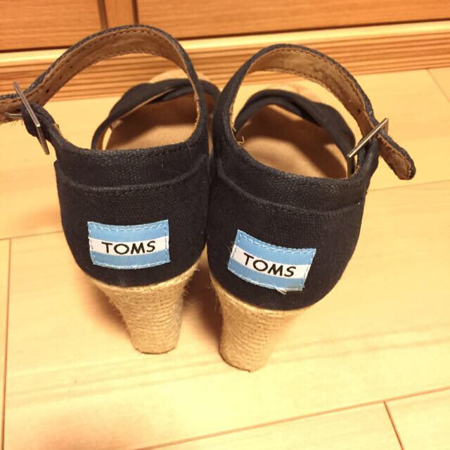 FREAK'S STORE(フリークスストア)のTOMS サンダル  ttkkさま専用 レディースの靴/シューズ(サンダル)の商品写真