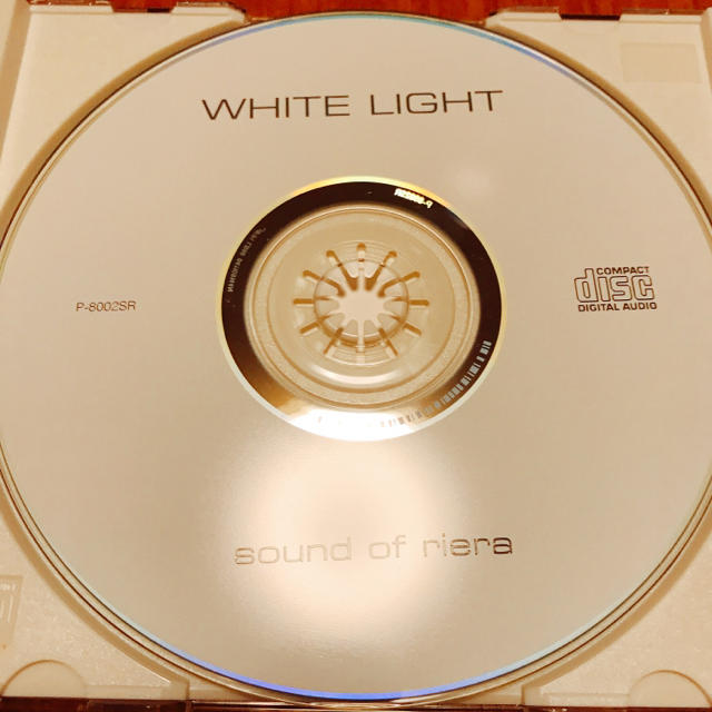 ホワイトライト WHITE Light 門脇 法子 のりこ ハイヤーセルフ エンタメ/ホビーのCD(ヒーリング/ニューエイジ)の商品写真