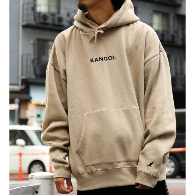 KANGOL(カンゴール)のKANGOL プルオーバーパーカー ✨新品未使用品✨ ベージュ XLサイズ メンズのトップス(パーカー)の商品写真