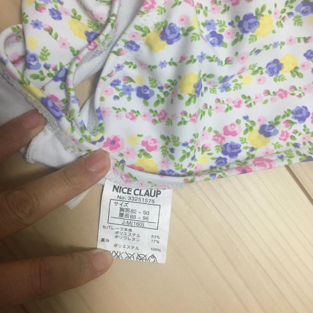 NICE CLAUP(ナイスクラップ)の子ども水着 キッズ/ベビー/マタニティのキッズ服女の子用(90cm~)(水着)の商品写真