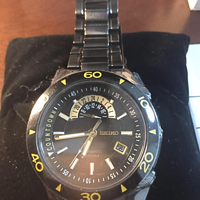 大幅値引き！腕時計 SEIKO SSA187K1 未使用 美品のサムネイル