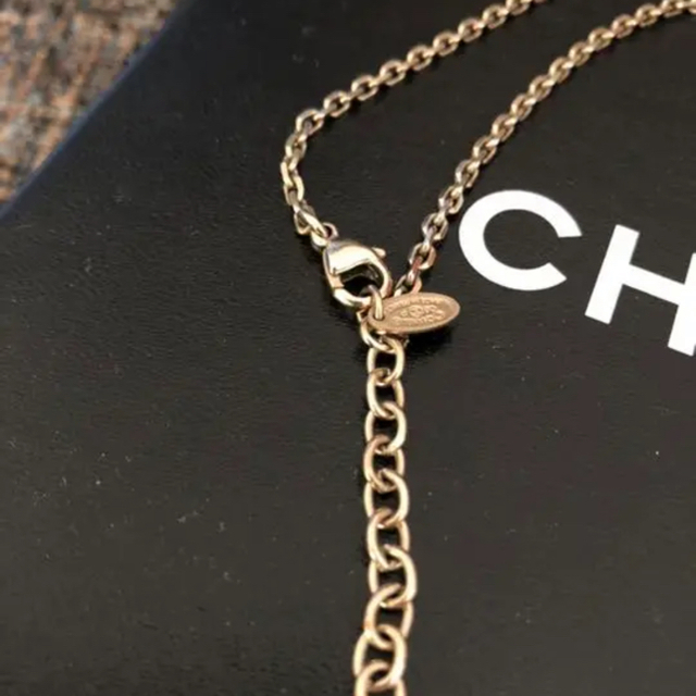 CHANEL(シャネル)のゆー様 専用☆ﾟ 確実正規品 新品 未使用 CHANEL シャネル  レディースのアクセサリー(ネックレス)の商品写真