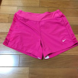 ナイキ(NIKE)のナイキ ショートパンツ(トレーニング用品)