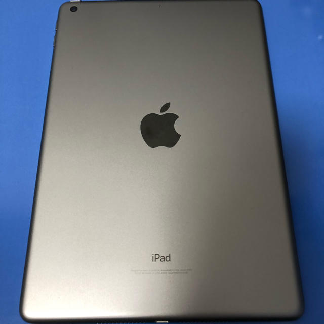 iPad 9.7 Wi-Fi スペースグレイ 2018タブレット