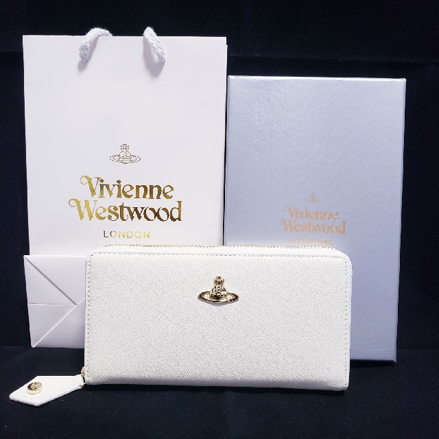 Vivienne Westwood(ヴィヴィアンウエストウッド)の❤️ヴィヴィアンウエストウッド❤️長財布❤️ 新品未使用❤️ レディースのファッション小物(財布)の商品写真