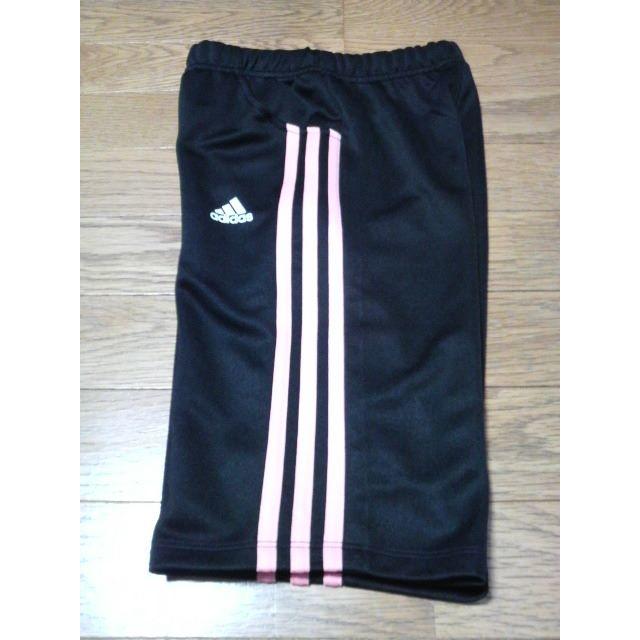 adidas(アディダス)の【あめ様専用】新品 3769円 アディダス  ハーフパンツ 120 キッズ/ベビー/マタニティのキッズ服女の子用(90cm~)(パンツ/スパッツ)の商品写真