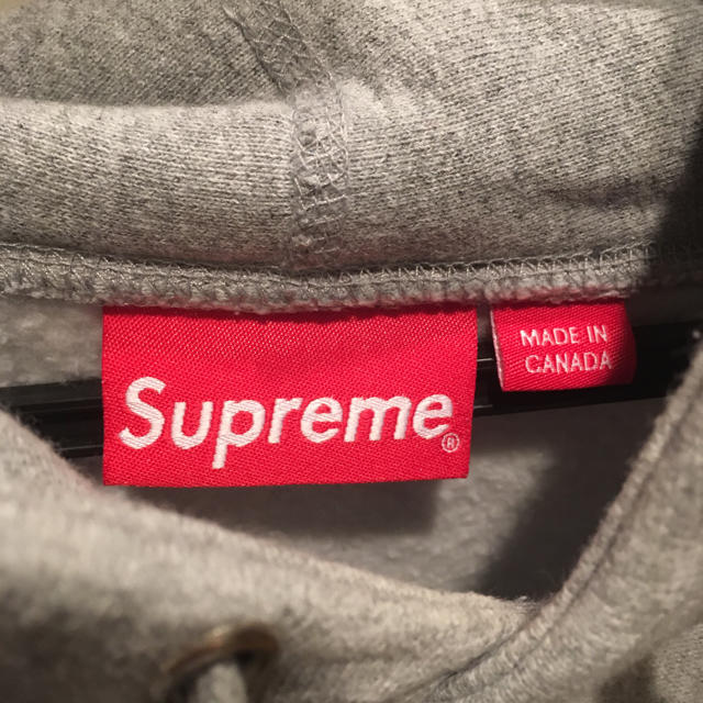 Supreme(シュプリーム)のSupreme Glitter Arc Hooded Sweatshirt S メンズのトップス(パーカー)の商品写真