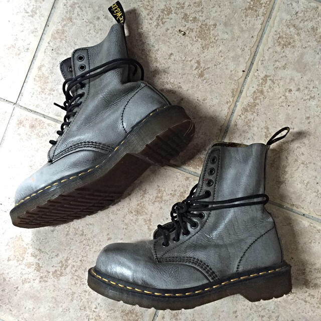 Dr.Martens(ドクターマーチン)のドクターマーチン 10ホール レディースの靴/シューズ(ブーツ)の商品写真