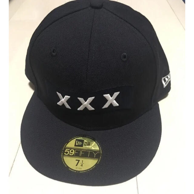 NEW ERA × GOD SELECTION XXX キャップ