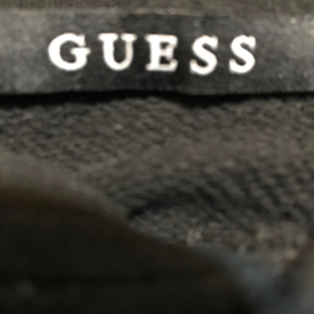 GUESS(ゲス)のゲスパーカー メンズのトップス(パーカー)の商品写真