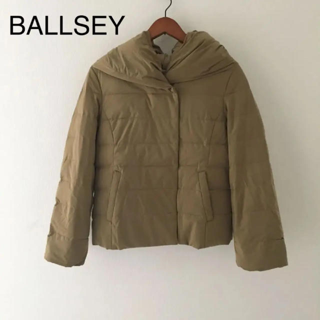 Ballsey(ボールジィ)のトゥモローランド BALLSEY ボールジー ダウンコート キャメル色 38 レディースのジャケット/アウター(ダウンジャケット)の商品写真