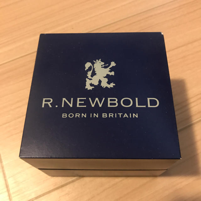 R.NEWBOLD(アールニューボールド)のR.NEWBOLD 腕時計 メンズの時計(金属ベルト)の商品写真