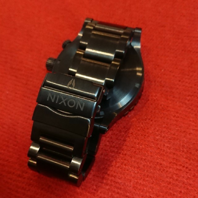 NIXON by rie's shop｜ニクソンならラクマ - NIXON★美品腕時計★定価44,000円！
メンズ
の通販 好評日本製