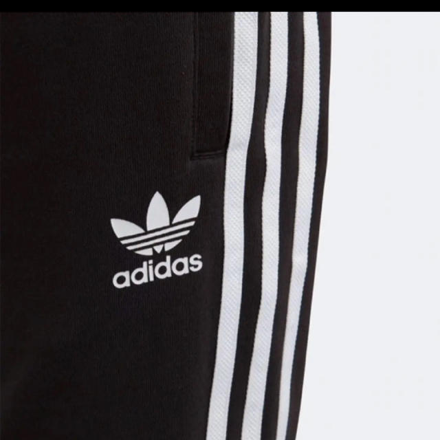 adidas(アディダス)の最安 adidas sst cuffed track pants メンズのパンツ(その他)の商品写真