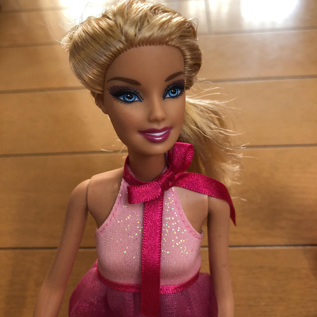 Barbie - ☆最終セール☆ バービー人形 洋服 セットの通販 by もなりゅう's shop｜バービーならラクマ