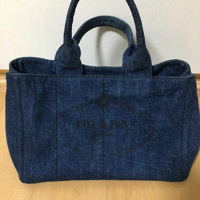 値下げ★PRADA カナパ デニム Mサイズ