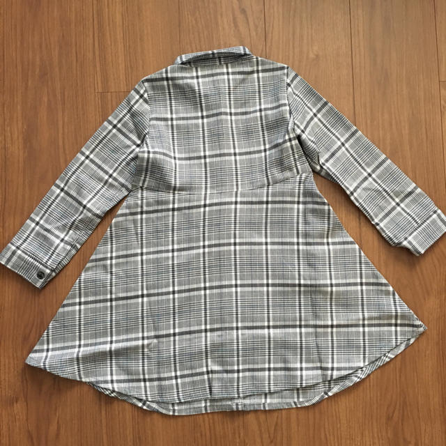 BeBe(ベベ)の新品 BEBE ワンピース 110 キッズ/ベビー/マタニティのキッズ服女の子用(90cm~)(ワンピース)の商品写真