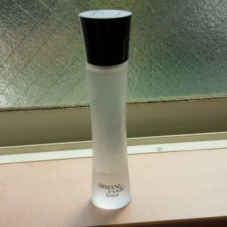 ジョルジオアルマーニ(Giorgio Armani)のアルマーニコードルナ(香水(女性用))