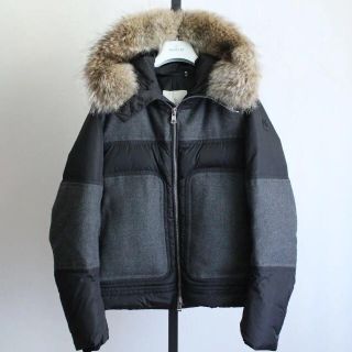 モンクレール(MONCLER)の⭕️まみたん様【極上品】超希少 40万 リアルファー ウール切替 ダウン(ダウンジャケット)