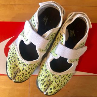 ナイキ(NIKE)のナイキ ウィメンズ・エアリフトPRM サイズ8(スニーカー)