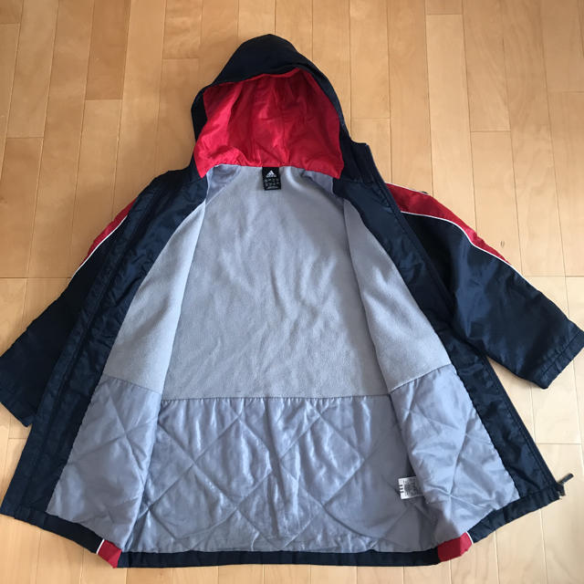 adidas(アディダス)のアディダス ベンチコート 140 キッズ/ベビー/マタニティのキッズ服男の子用(90cm~)(コート)の商品写真