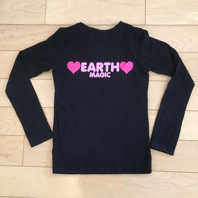 EARTHMAGIC(アースマジック)のアースマジックロンT140センチ キッズ/ベビー/マタニティのキッズ服女の子用(90cm~)(Tシャツ/カットソー)の商品写真