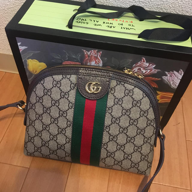 Gucci(グッチ)のGUCCI ショルダーバッグ レディースのバッグ(ショルダーバッグ)の商品写真