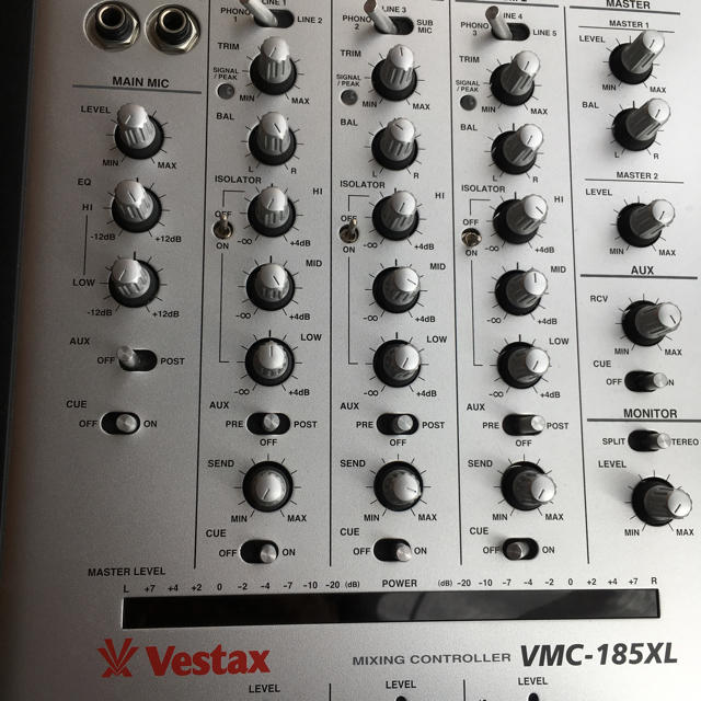 Vestax DJミキサー VMC-185XL PMC 46 アイソレーター 楽器のDJ機器(DJミキサー)の商品写真