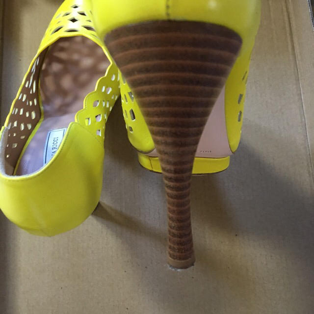 NINA RICCI(ニナリッチ)のニナ リッチ  パンプス レディースの靴/シューズ(ハイヒール/パンプス)の商品写真