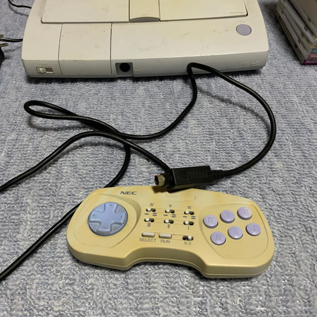 NEC(エヌイーシー)のpcエンジン duo  RX ソフト11本付き エンタメ/ホビーのゲームソフト/ゲーム機本体(家庭用ゲーム機本体)の商品写真