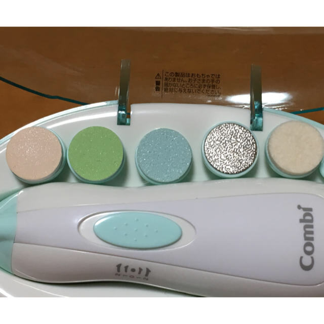 Combi mini(コンビミニ)のベビーレーベル ネイルケアセット キッズ/ベビー/マタニティの洗浄/衛生用品(爪切り)の商品写真