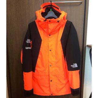 シュプリーム(Supreme)のぽんた様 専用 国内正規 supreme  TNF MOUNTAIN LIGHT(マウンテンパーカー)