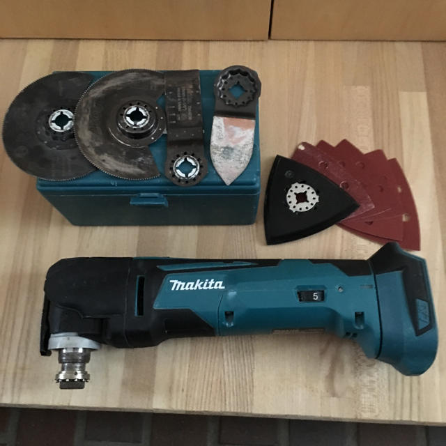 Makita(マキタ)のマキタ 18V マルチツール TM51D スポーツ/アウトドアの自転車(工具/メンテナンス)の商品写真