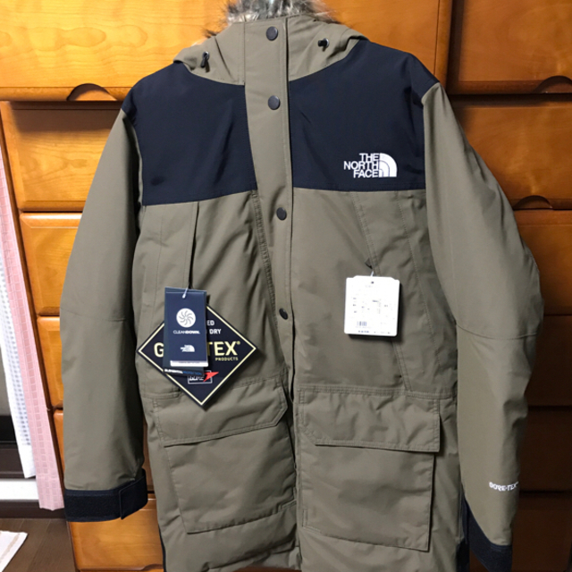 THE NORTH FACE(ザノースフェイス)の新品♡ノースフェイス♡マウンテンダウンコート レディースのジャケット/アウター(ダウンコート)の商品写真