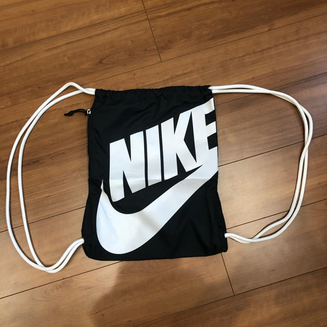 NIKE(ナイキ)のNIKE ナップザック レディースのバッグ(リュック/バックパック)の商品写真