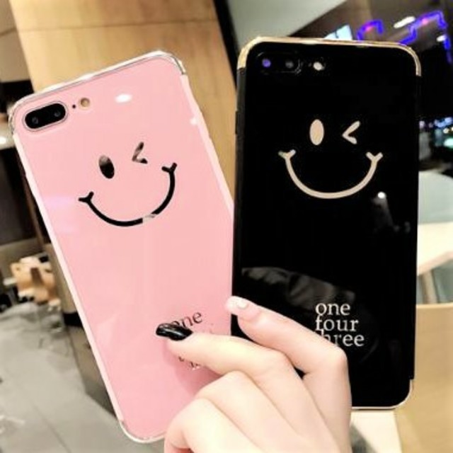 Baseusケースiphonex,♡かわいい♡ウインクスマイリー柄iPhoneケースの通販byすなふきん'sshop｜ラクマ