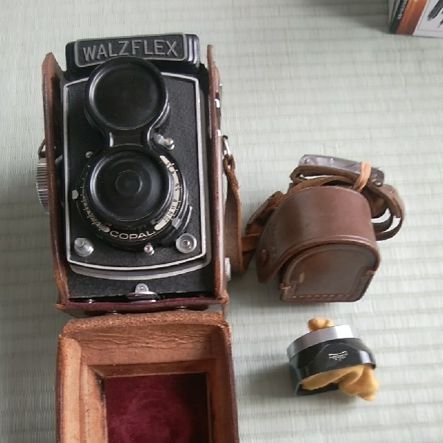 WALTZFLEX 2眼フィルムカメラ　ジャンク スマホ/家電/カメラのカメラ(フィルムカメラ)の商品写真