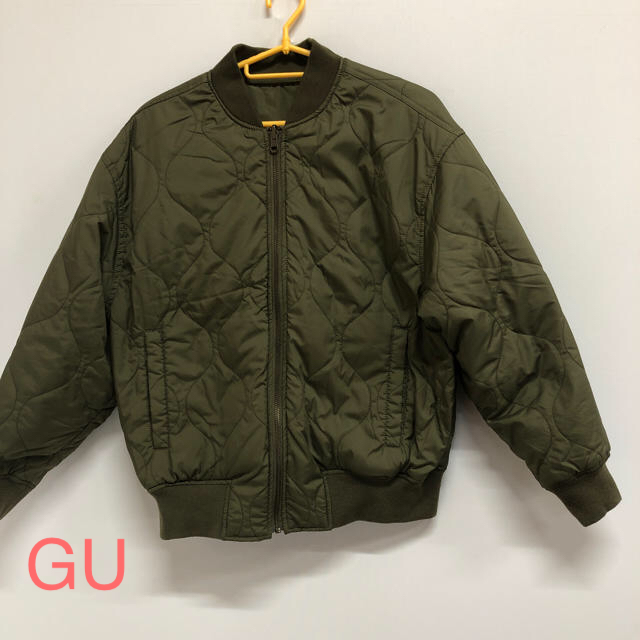 GU(ジーユー)のMＡ－１   GU レディース 未使用!! レディースのジャケット/アウター(ブルゾン)の商品写真