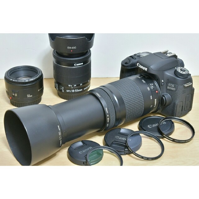 売れ筋がひ贈り物! Canon - トリプルレンズセット 8000D EOS Canon ...