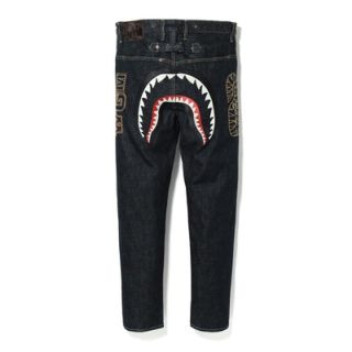 アベイシングエイプ(A BATHING APE)のApe bape taper shark denim pants M(その他)