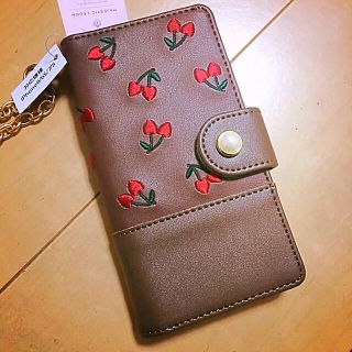 マジェスティックレゴン(MAJESTIC LEGON)のチェリー iPhoneケース さくらんぼ 刺繍ケース (iPhoneケース)