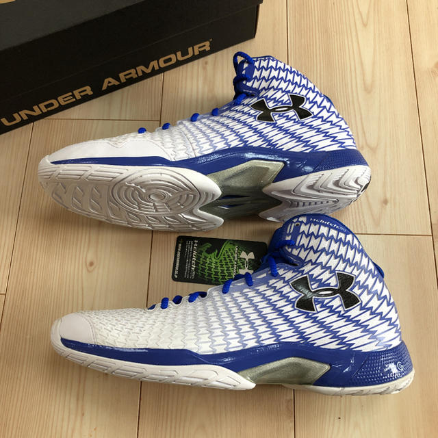 UNDER ARMOUR - 新品 アンダーアーマー クラッチフィット UNDER ARMOUR - 新品 アンダーアーマー クラッチフィット